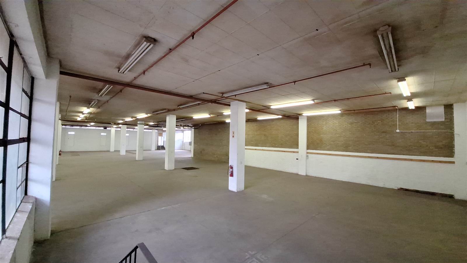 2490  m² Industrial space in Wynberg photo number 6