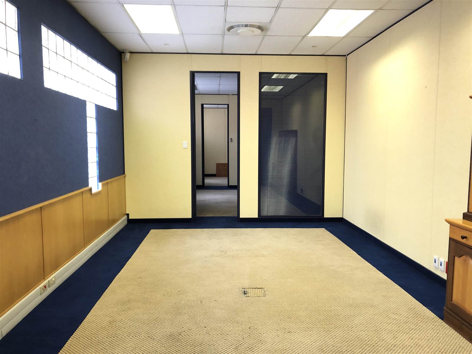 5680  m² Commercial space in Pinetown Central photo number 11