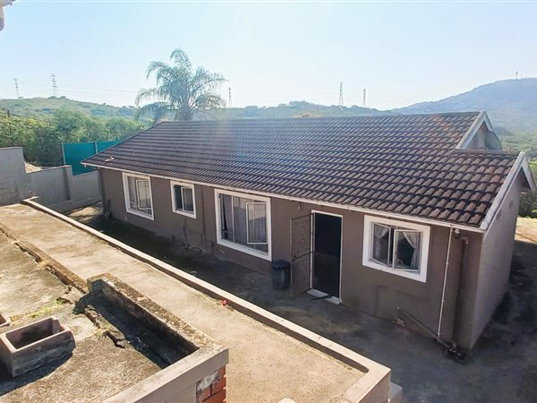 3 Bedroom House 3 Bedroom House