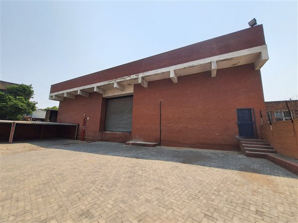 1 389  m² Industrial space