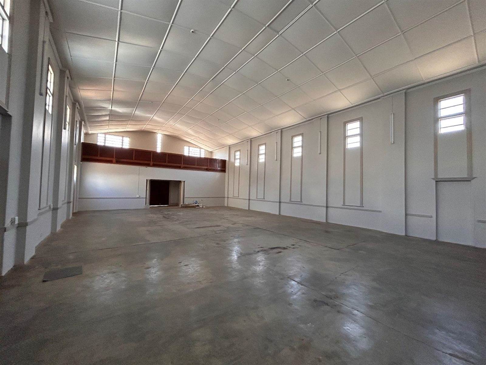 320  m² Commercial space in Vryheid photo number 1