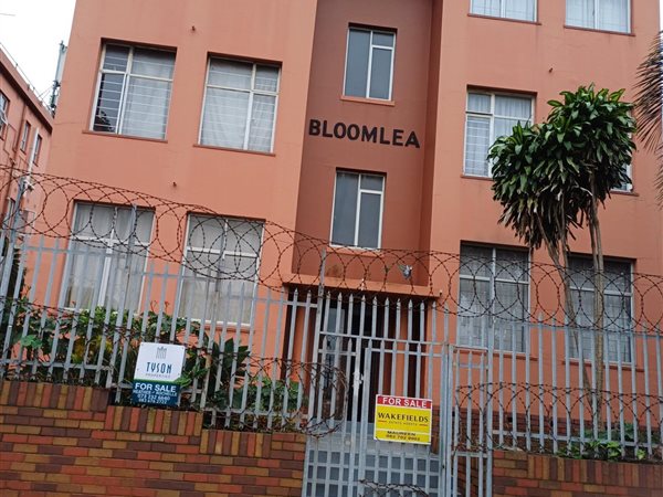 3 Bedroom Flat 3 Bedroom Flat