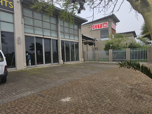 485  m² Commercial space