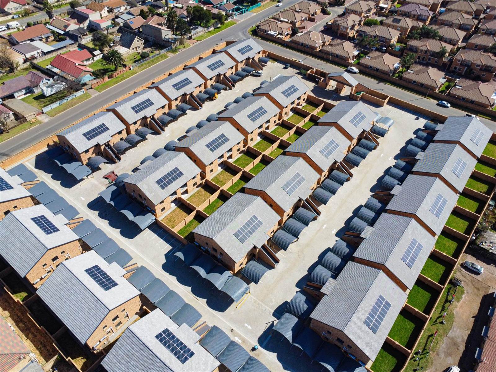 3 Bed Townhouse for sale in Newmarket Park T4417460 Private Property