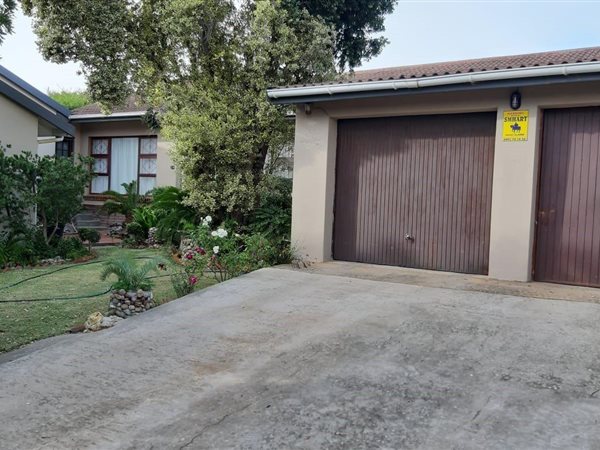 5 Bedroom House 5 Bedroom House