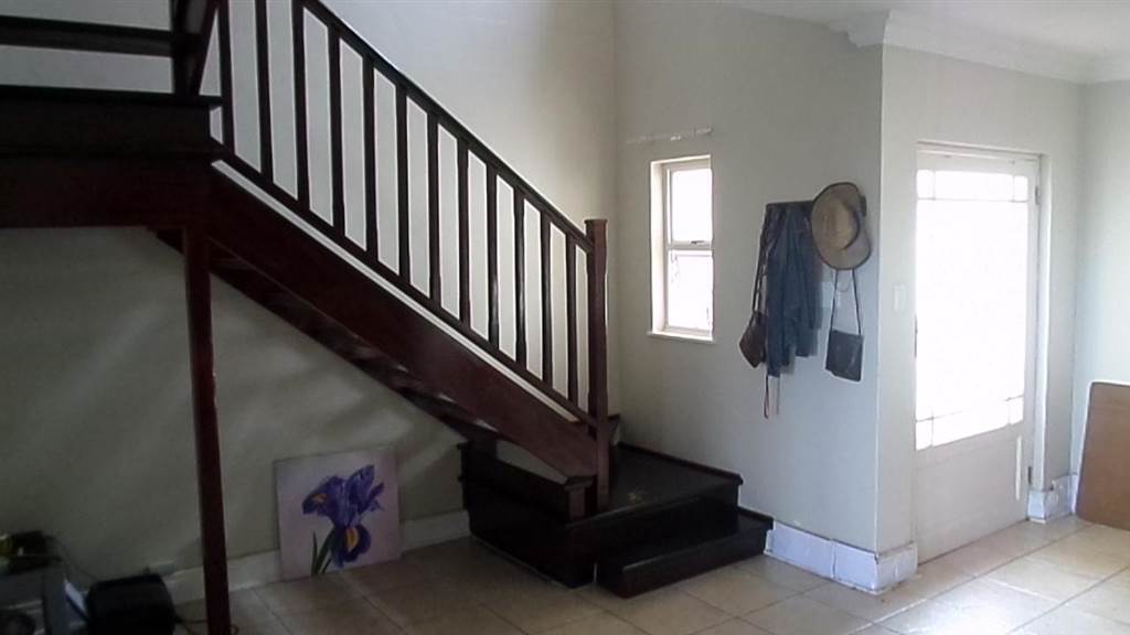 3 Bed Apartment in La Lucia photo number 10