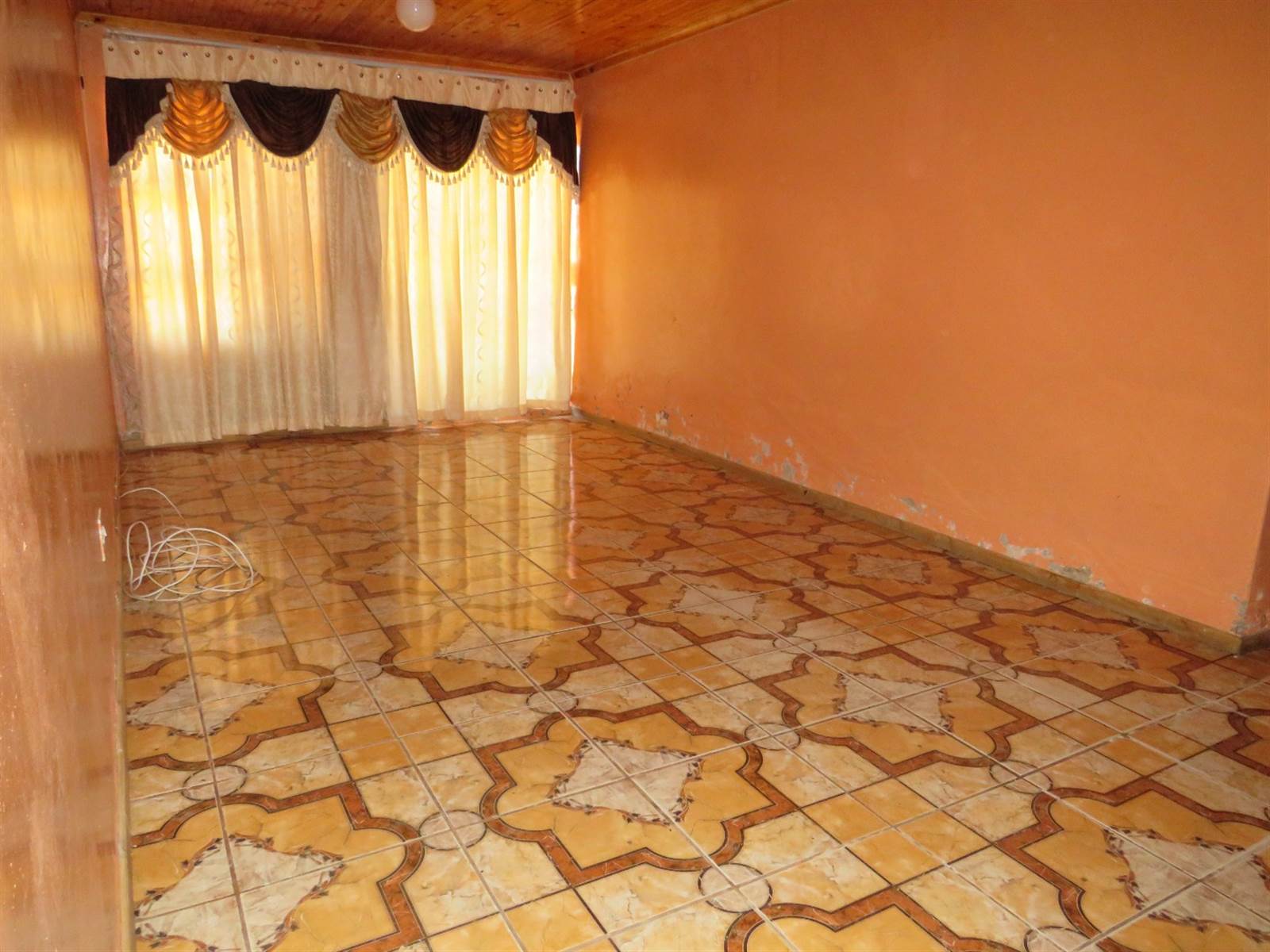 4 Bed House in Mlungisi photo number 3