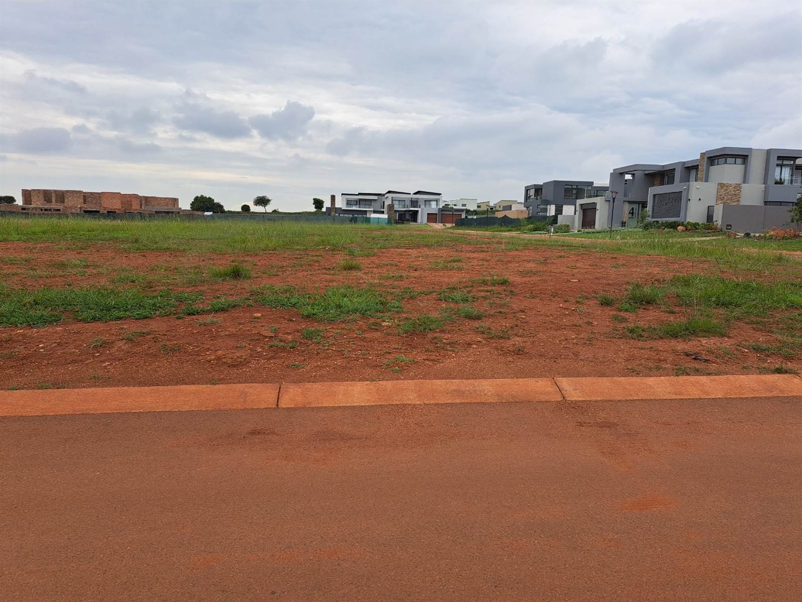 1176 m² Land available in Serengeti photo number 4