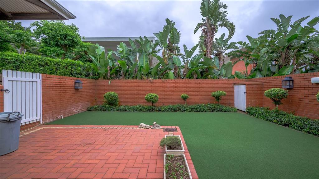 4 Bed House in Mt Edgecombe Estate 1 & 2 photo number 25