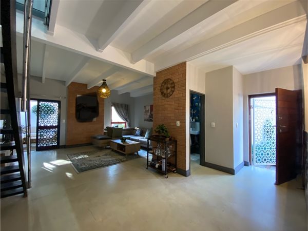 3 Bedroom Townhouse 3 Bedroom Townhouse