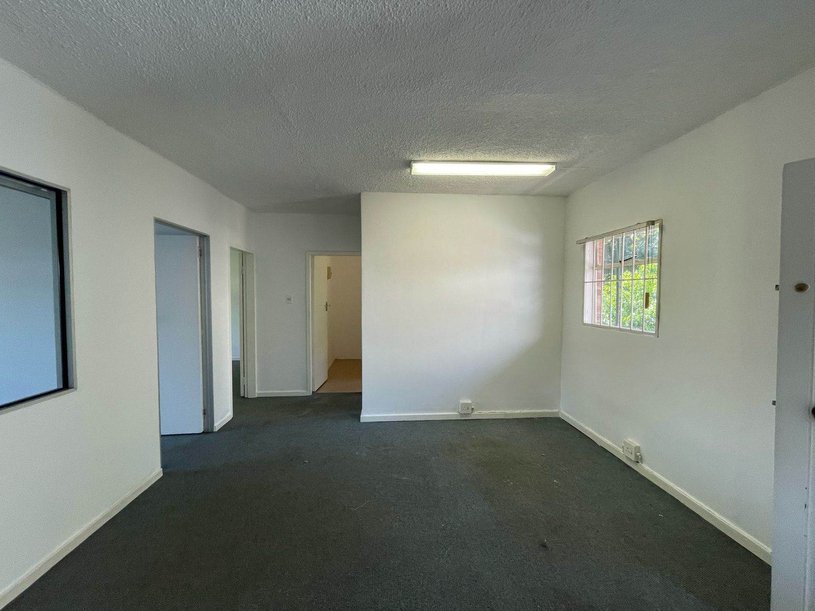 80  m² Commercial space in Blairgowrie photo number 14