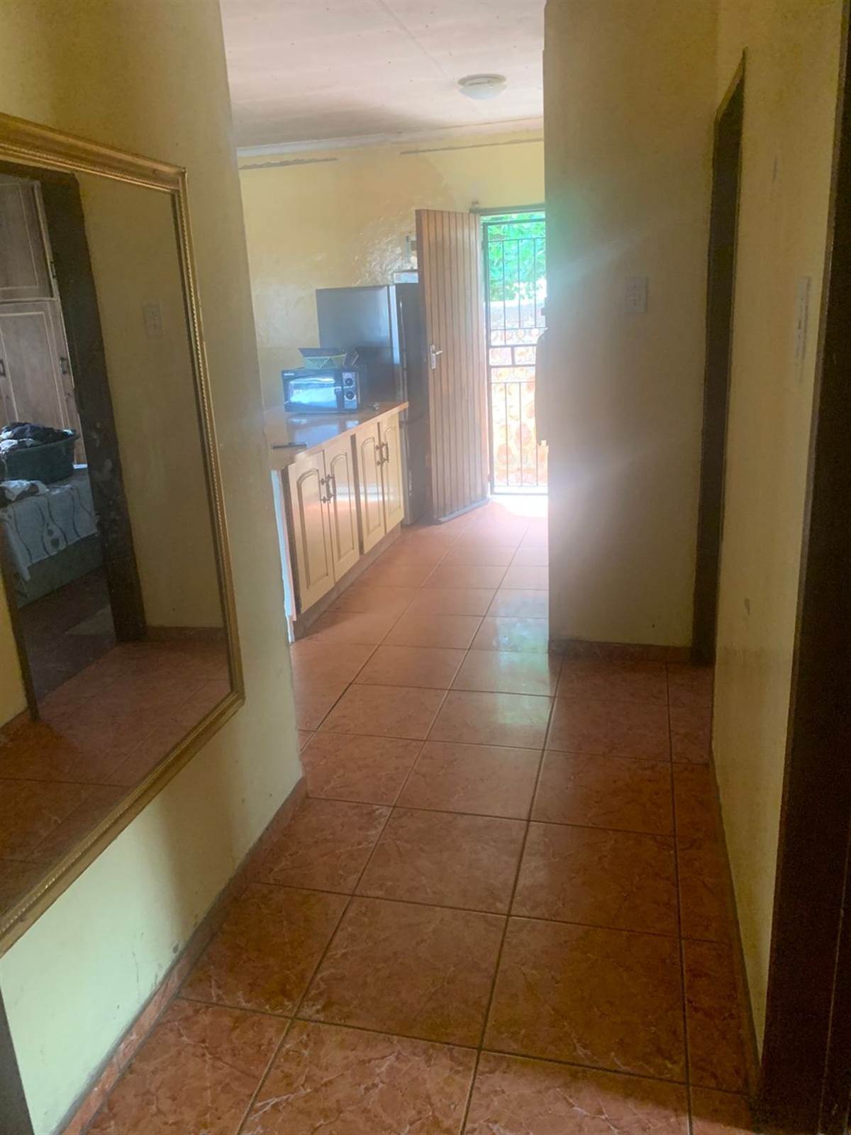 2 Bed House in Mabopane photo number 7