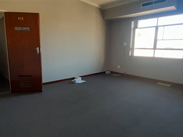 25  m² Commercial space in Port Elizabeth Central
