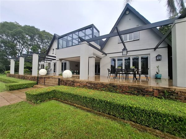 4 Bedroom House 4 Bedroom House