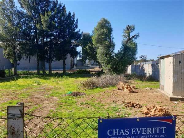 500 m² Land available in Moorreesburg
