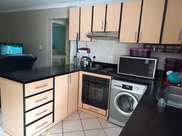 3 Bed Apartment in Bellair