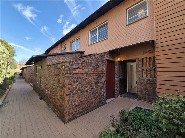 3 Bed Townhouse