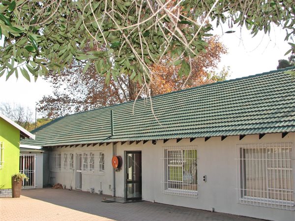 468  m² Commercial space in Woodmead