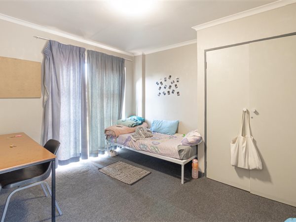 1 Bed Apartment