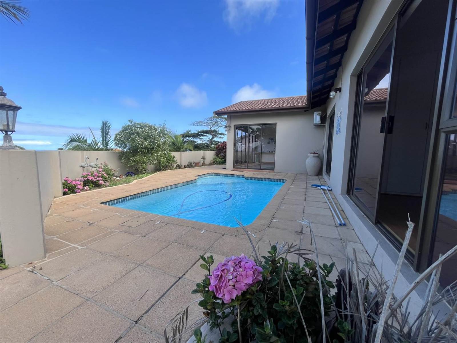 3 Bed Townhouse in Ballito photo number 7