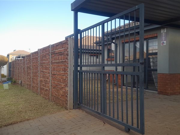 3 Bedroom House 3 Bedroom House