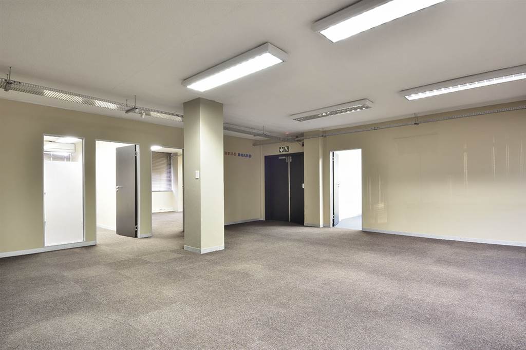 177  m² Office Space in Arcadia photo number 12