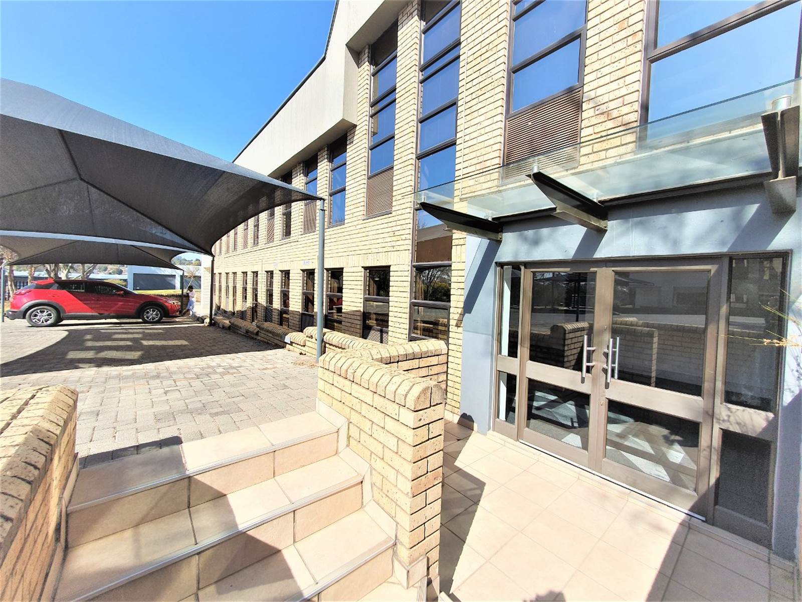 210  m² Office Space in Bryanston photo number 5