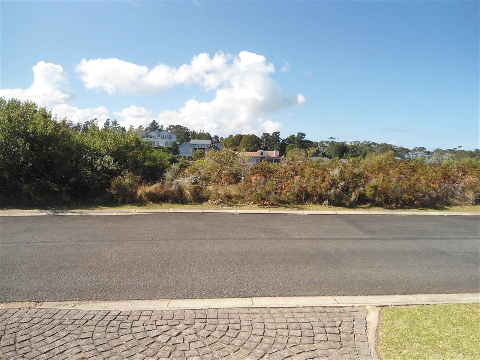 1012 m² Land available in Pezula Golf Estate photo number 9