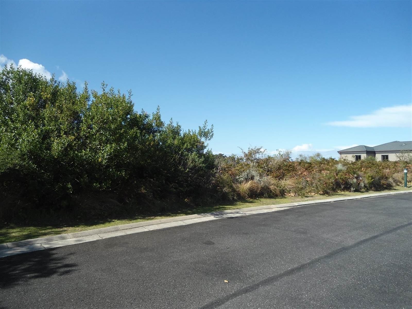 1012 m² Land available in Pezula Golf Estate photo number 10