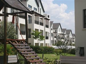 2 Bed Apartment in Dainfern Ridge