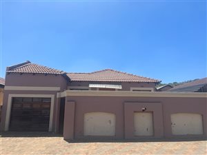 3 Bed House in Naturena