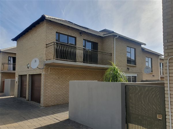 3 Bed Townhouse