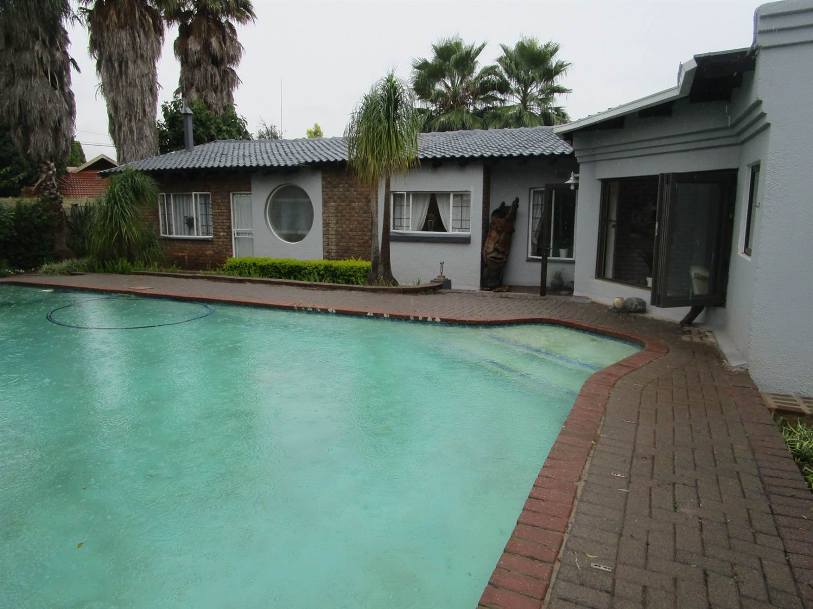 4 Bed House in Doringkloof photo number 4