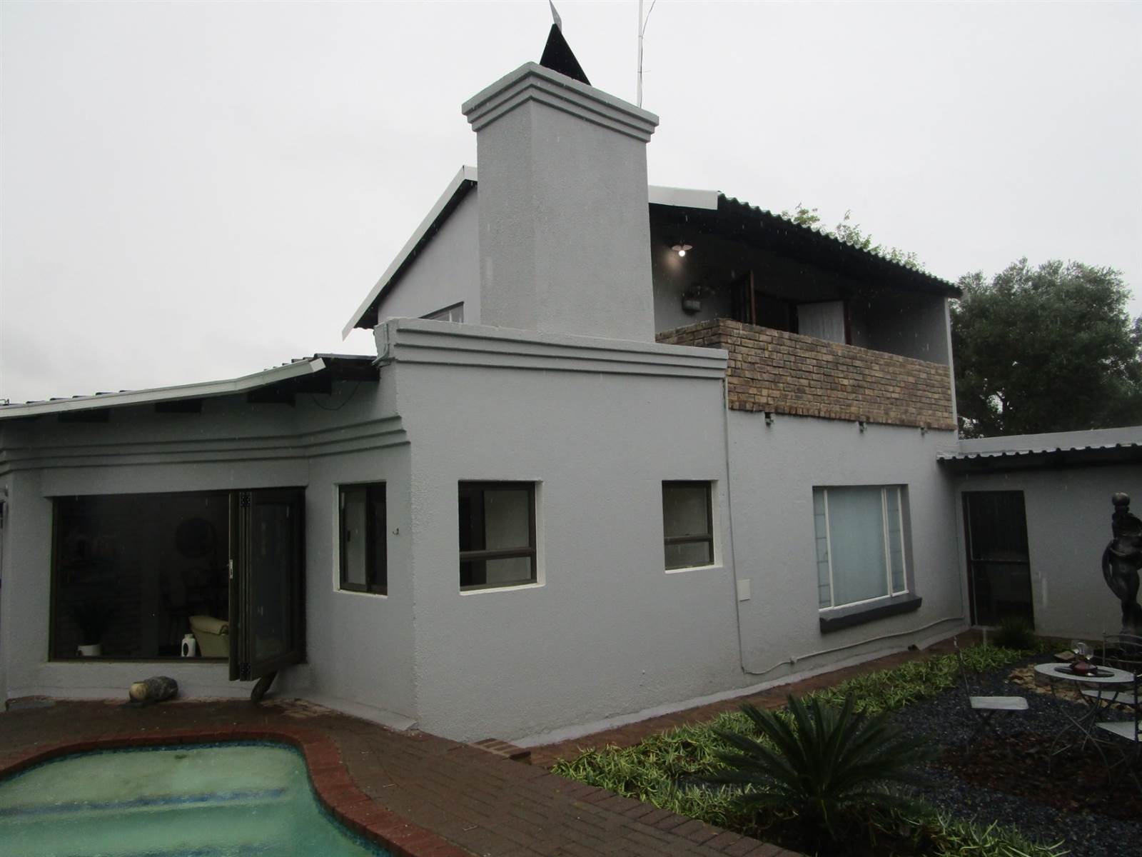 4 Bed House in Doringkloof photo number 3