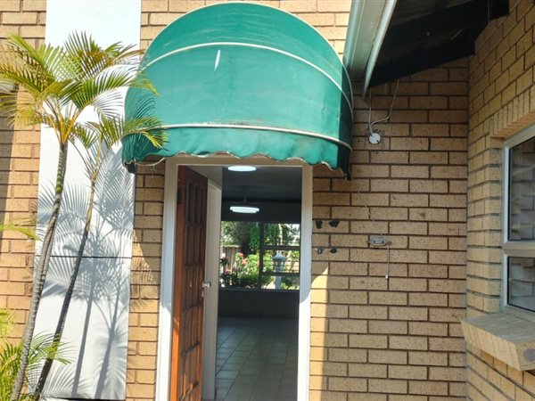 3 Bedroom Duplex 3 Bedroom Duplex