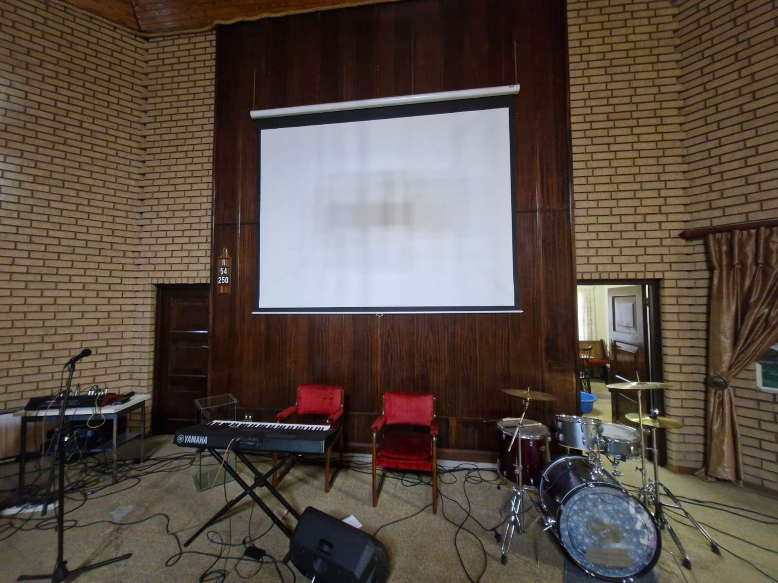 1090  m² Industrial space in Klipfontein photo number 19