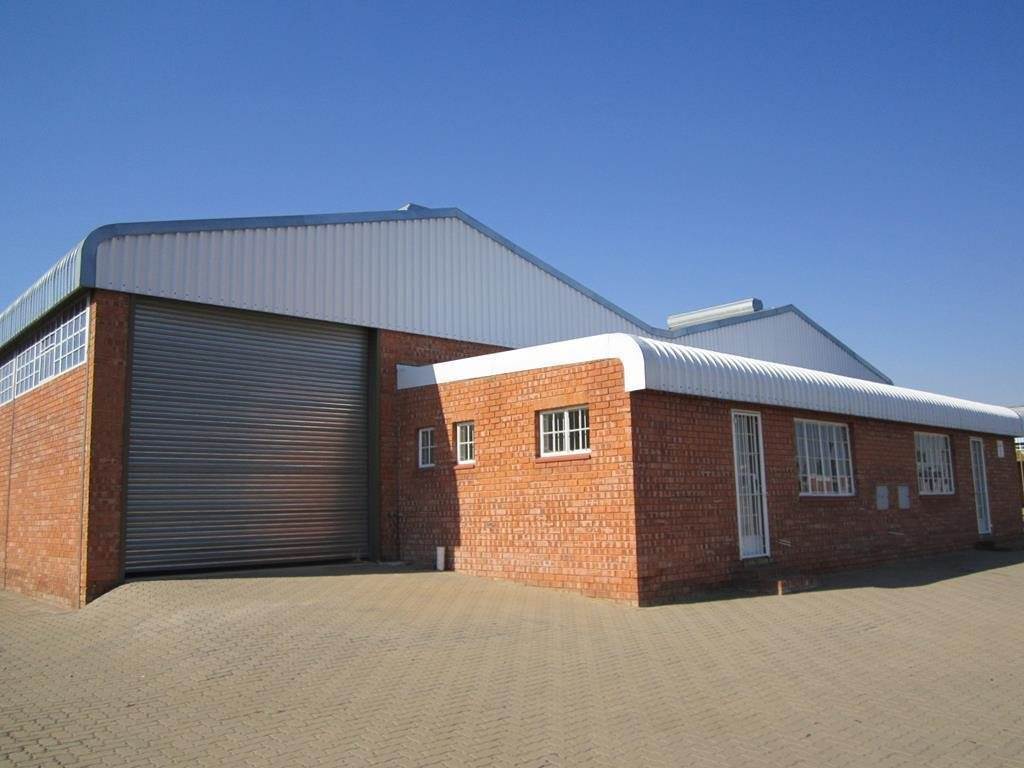 666  m² Industrial space in Bloemfontein photo number 9