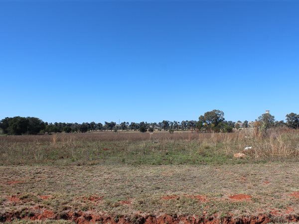 1342 m² Land available in Carletonville