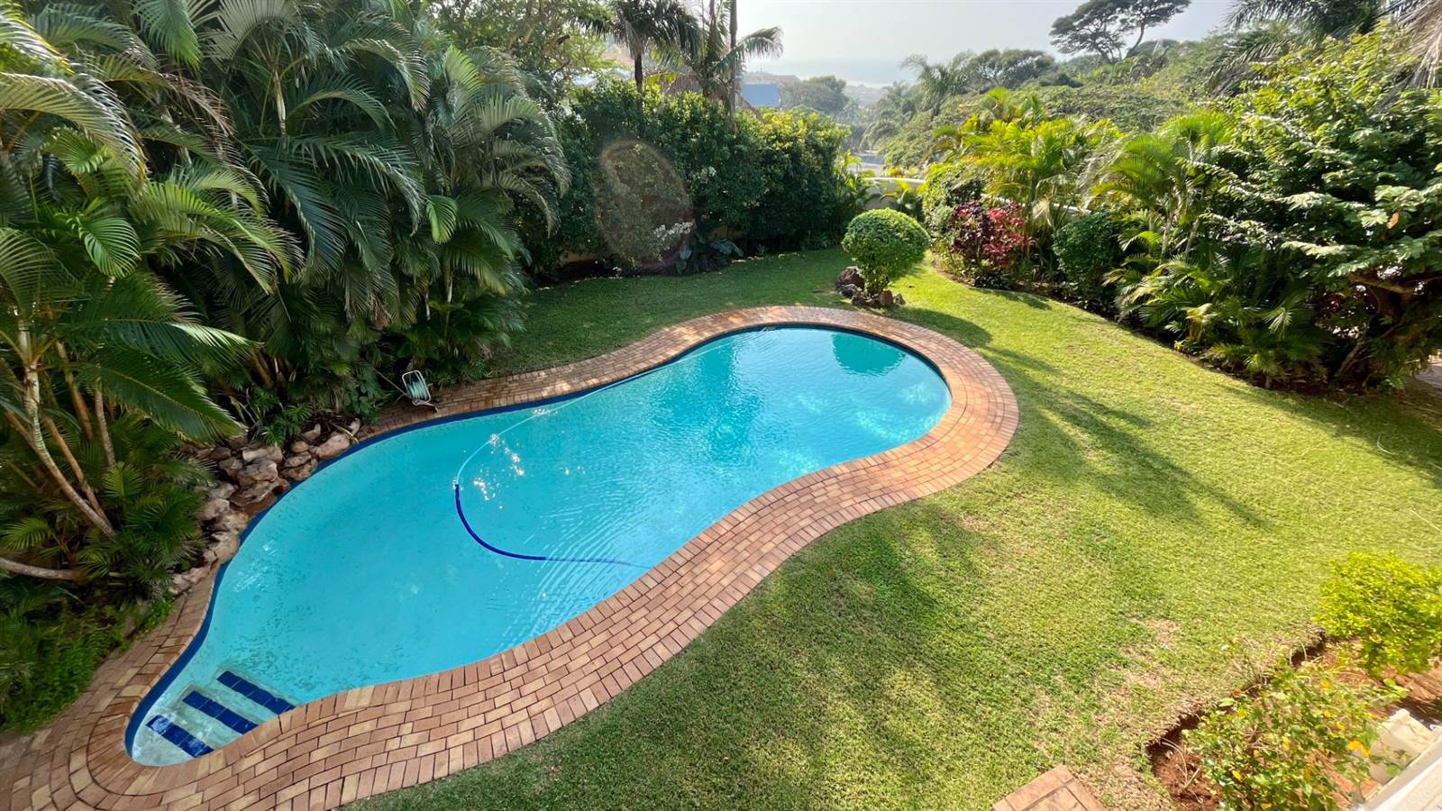 4 Bed House in Umhlanga Rocks photo number 22