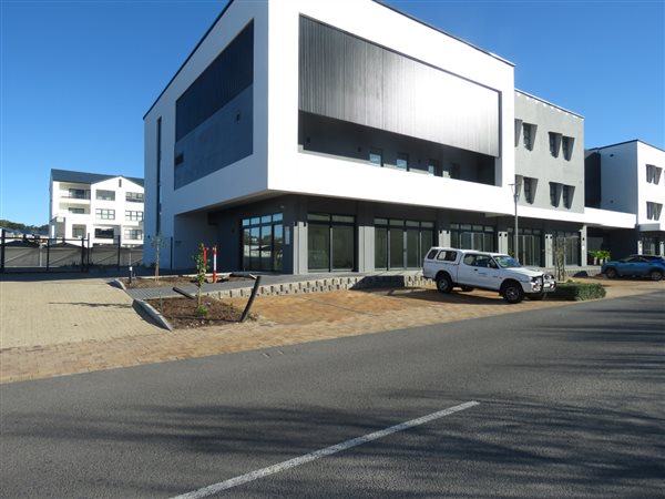 73 m² Commercial space 73 m² Commercial space