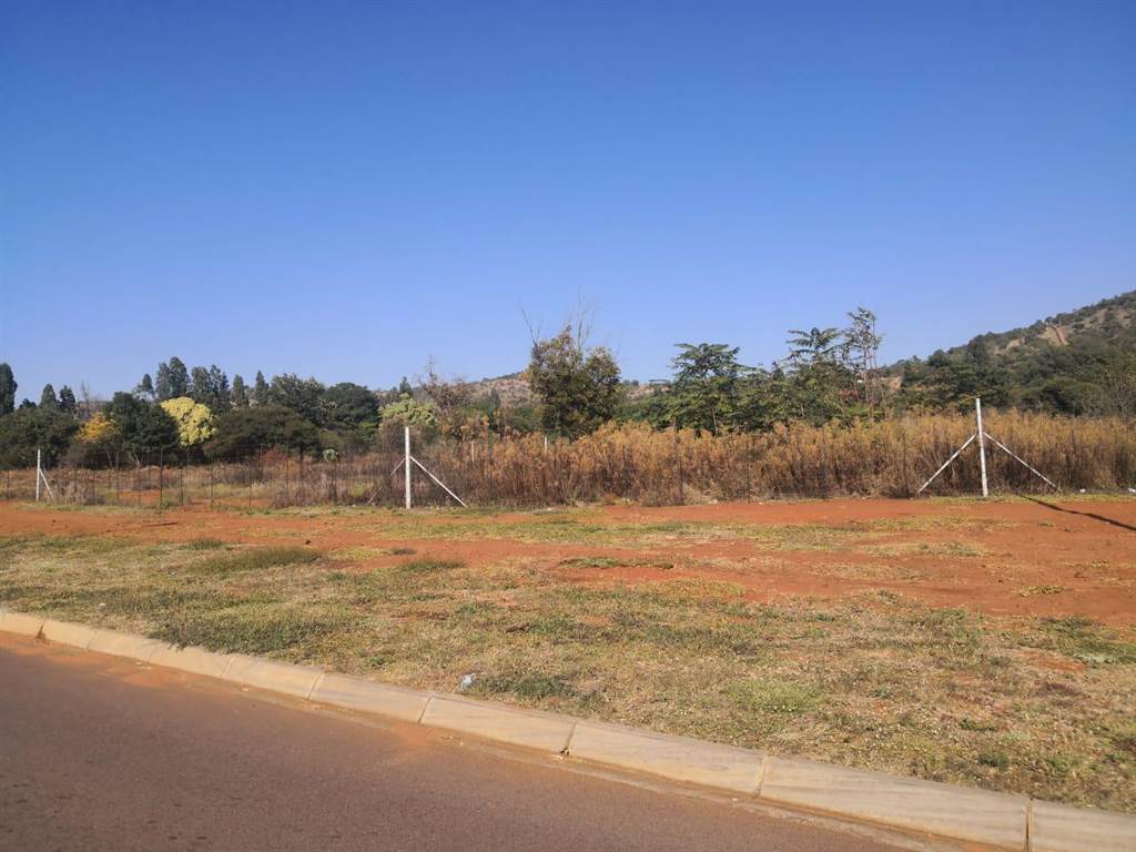 14 ha Land available in Waterkloof photo number 2