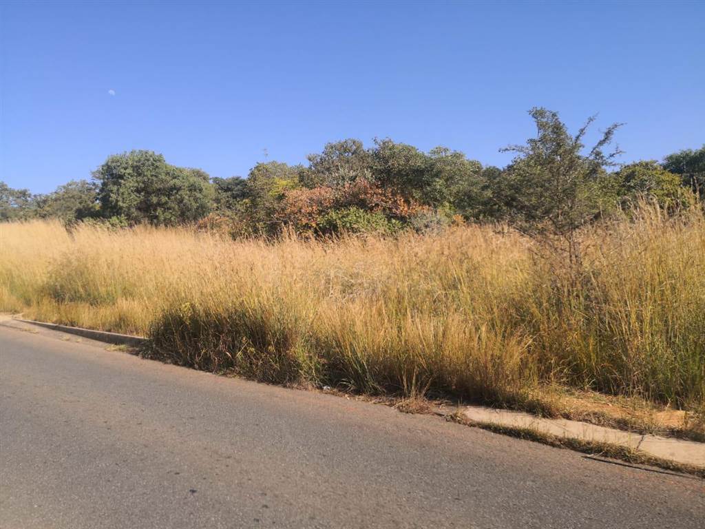 14 ha Land available in Waterkloof photo number 4
