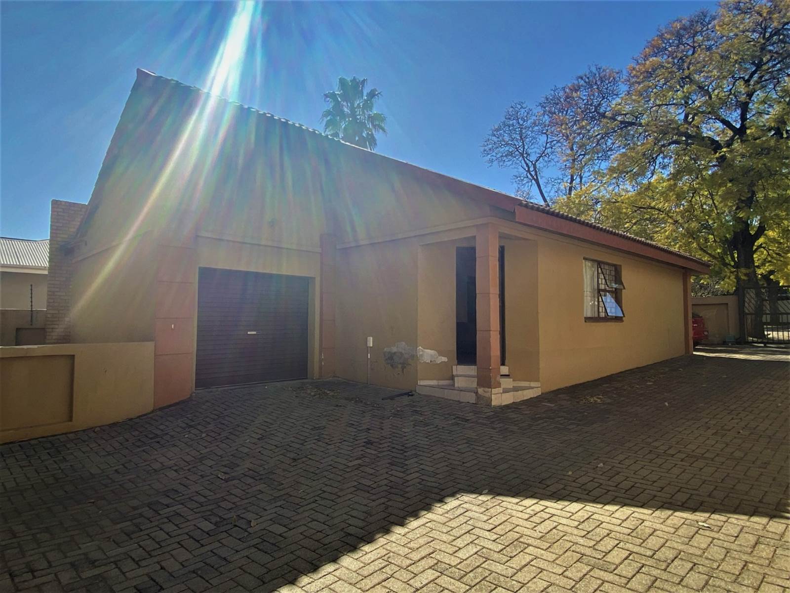 2 Bed Townhouse in Polokwane Central photo number 11
