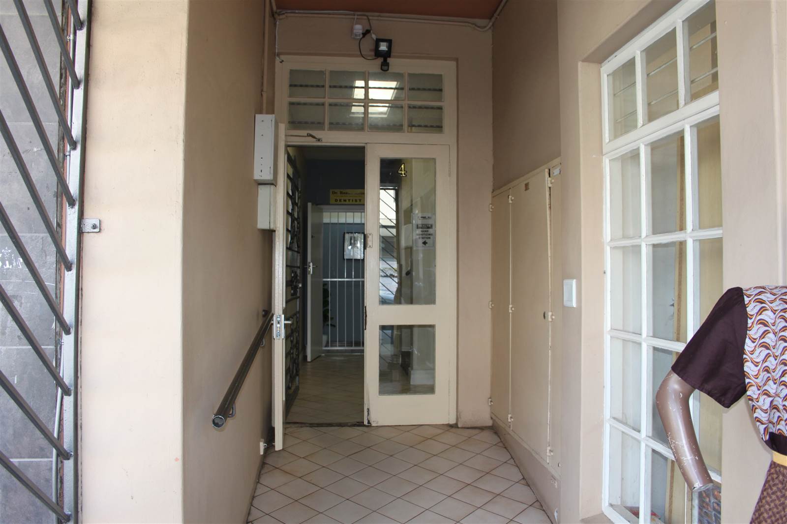 44  m² Commercial space in Wynberg Upper photo number 5