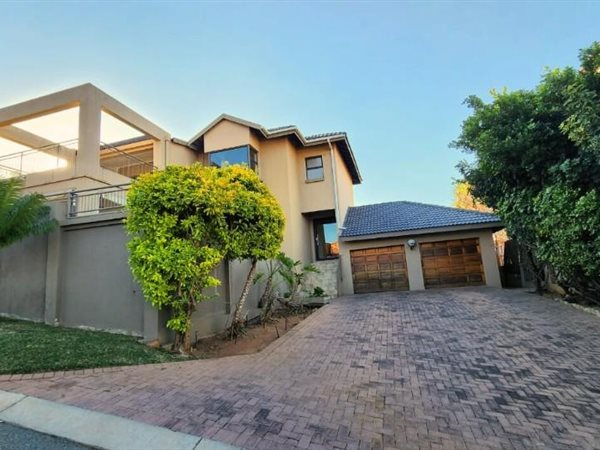 3 Bedroom House 3 Bedroom House