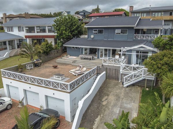 6 Bedroom House 6 Bedroom House