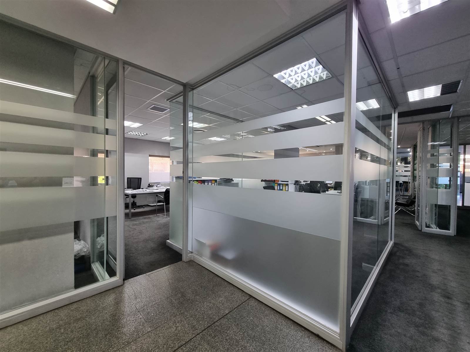 377  m² Commercial space in Rivonia photo number 15