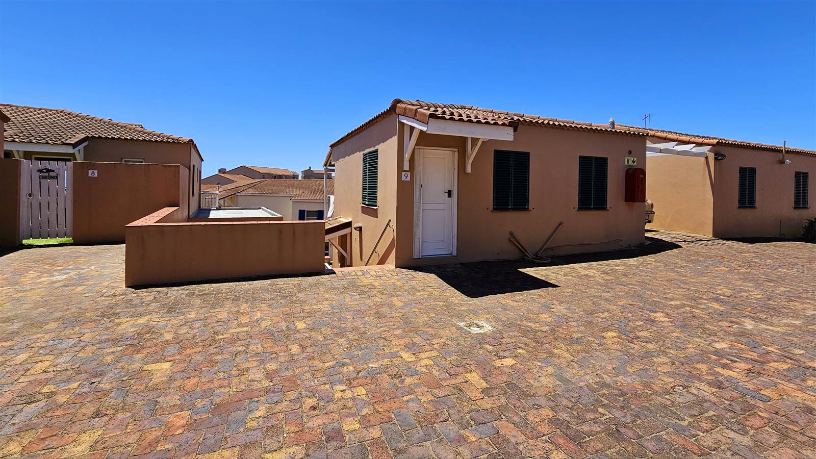 2 Bed Apartment in St Francis Bay photo number 26