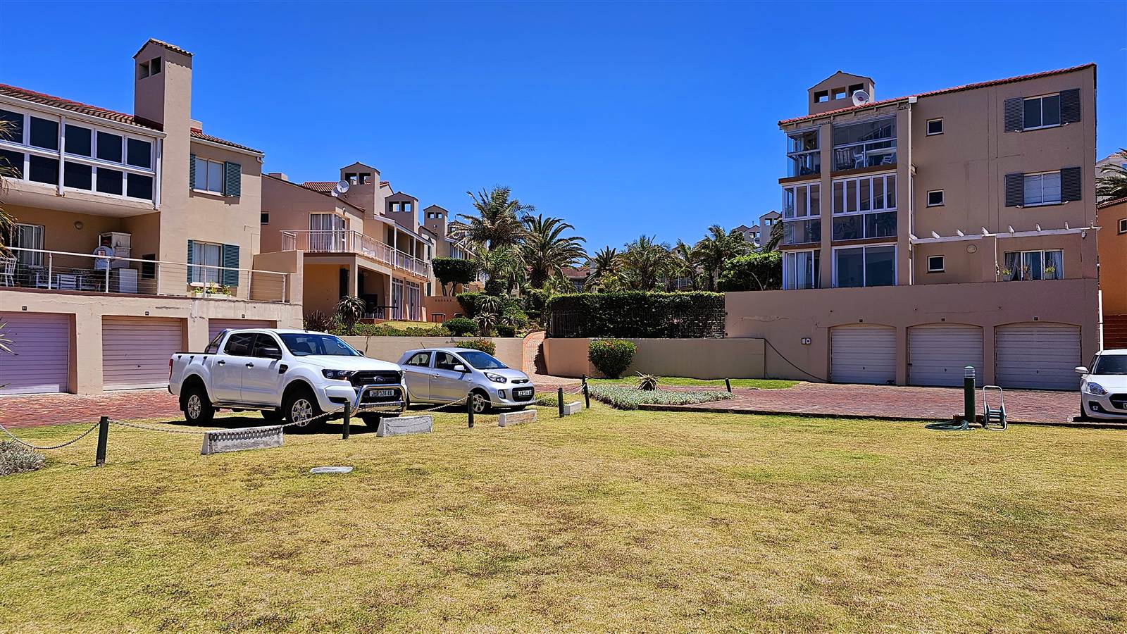2 Bed Apartment in St Francis Bay photo number 19
