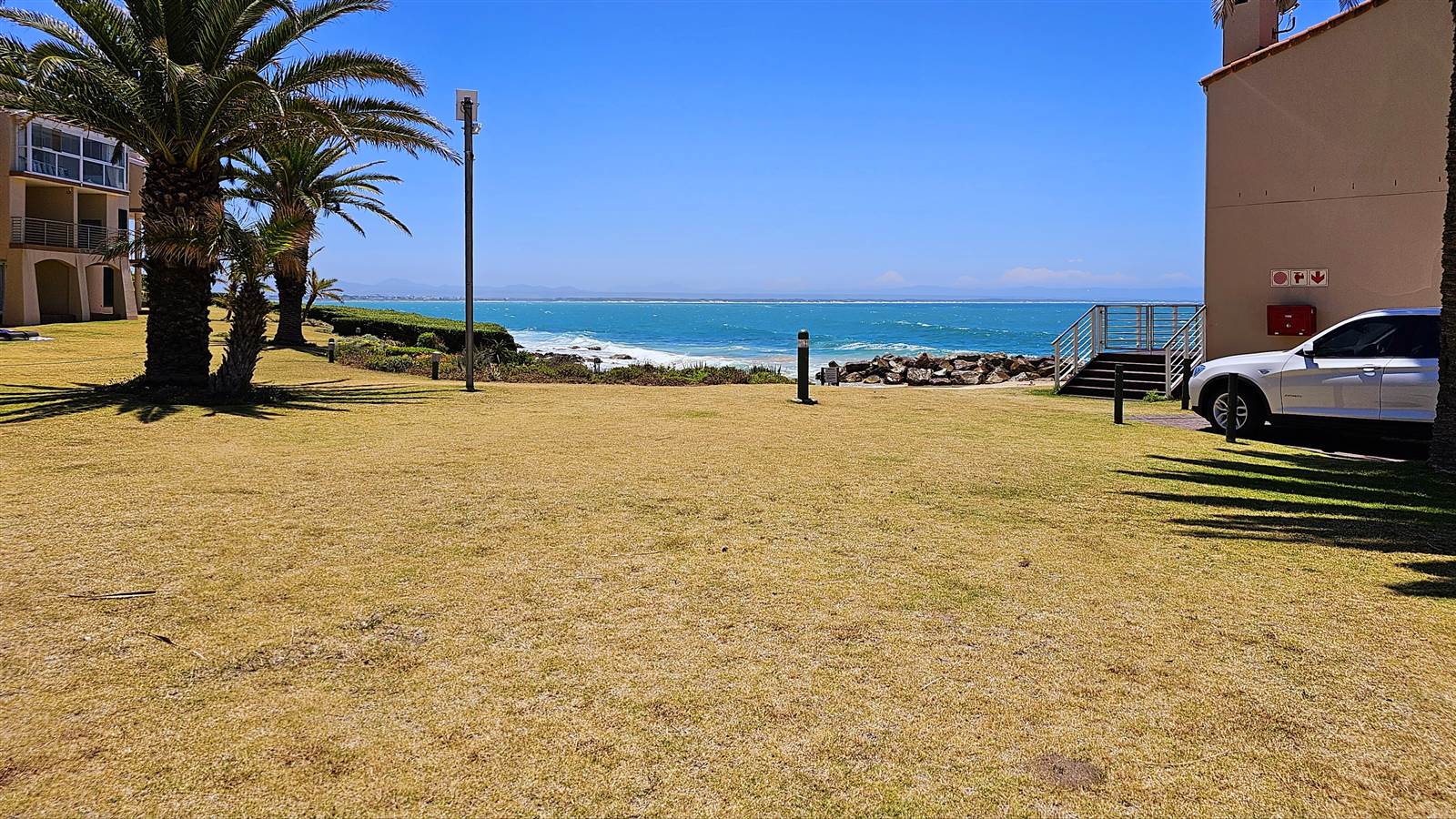 2 Bed Apartment in St Francis Bay photo number 18